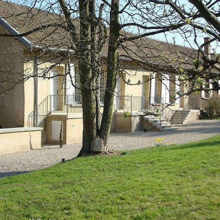 Les Communs Du Manoir Lägenhet Écully Exteriör bild
