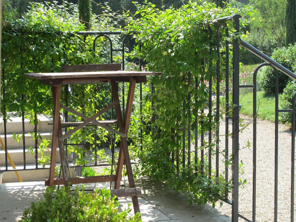 Les Communs Du Manoir Lägenhet Écully Rum bild