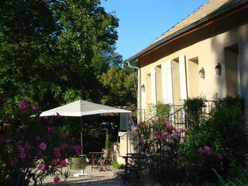 Les Communs Du Manoir Lägenhet Écully Rum bild
