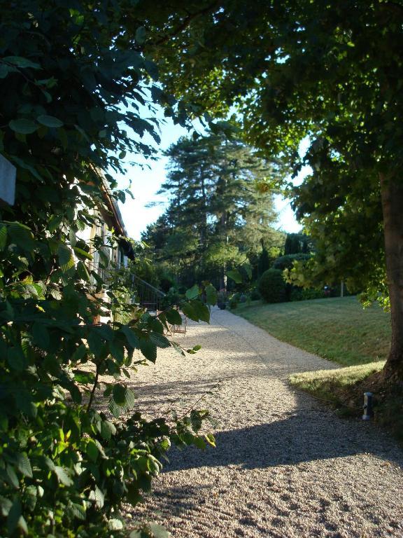 Les Communs Du Manoir Lägenhet Écully Exteriör bild