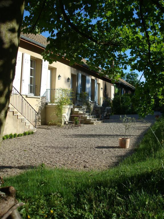 Les Communs Du Manoir Lägenhet Écully Exteriör bild